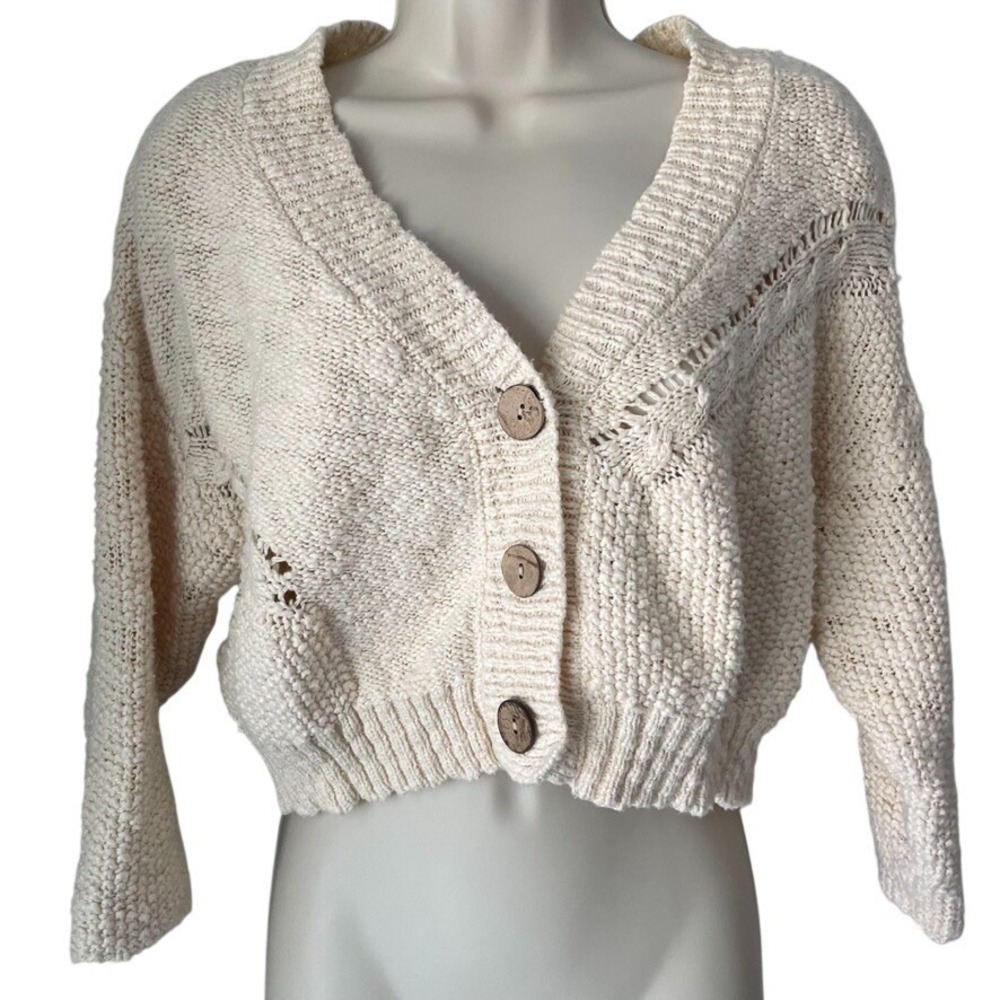 Natural Life‎ Cream Cropped Cable Knit Cardigan M Cotton Wooden Buttons
